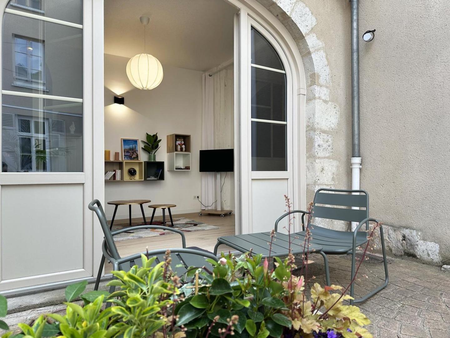 L'Equinoxe - Coeur De Ville Avec Terrasse Chartres Buitenkant foto